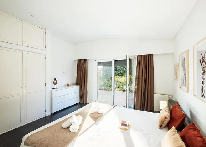 Villa San Marino By Algarve Vacation *