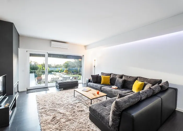 Villa San Marino By Algarve Vacation *